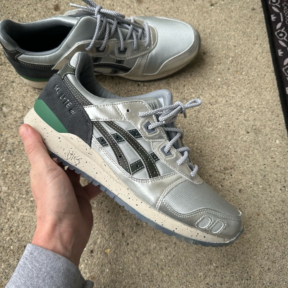 ASICS Gel-Lyte III Sneaker Lah x Hundred Kuala Lumpur 1203A073-020 Size 9